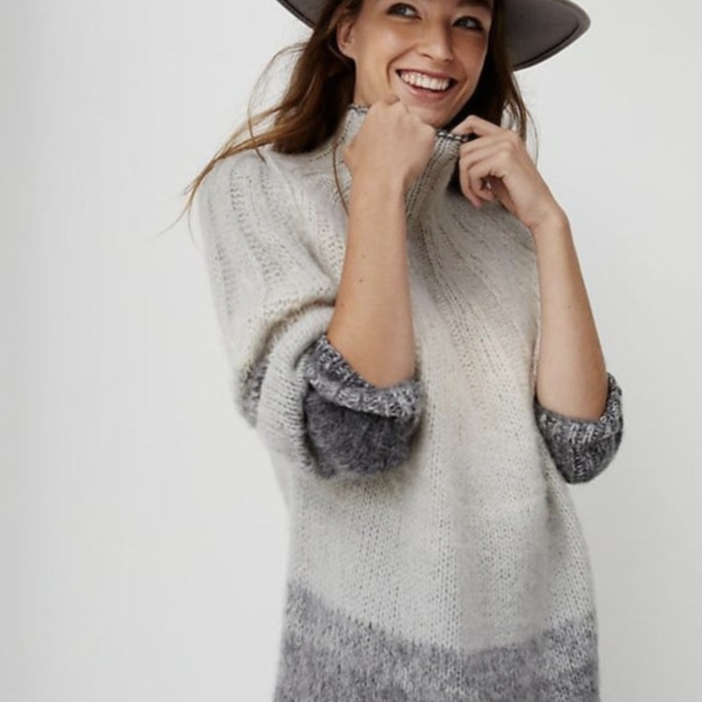 Anthropologie Perri Oversized Mock Neck Sweater Ombre Stripe Pullover Gray Large